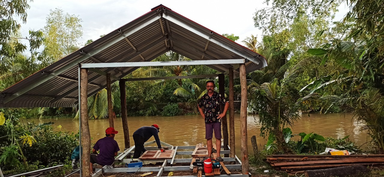 Little house - begin a new life