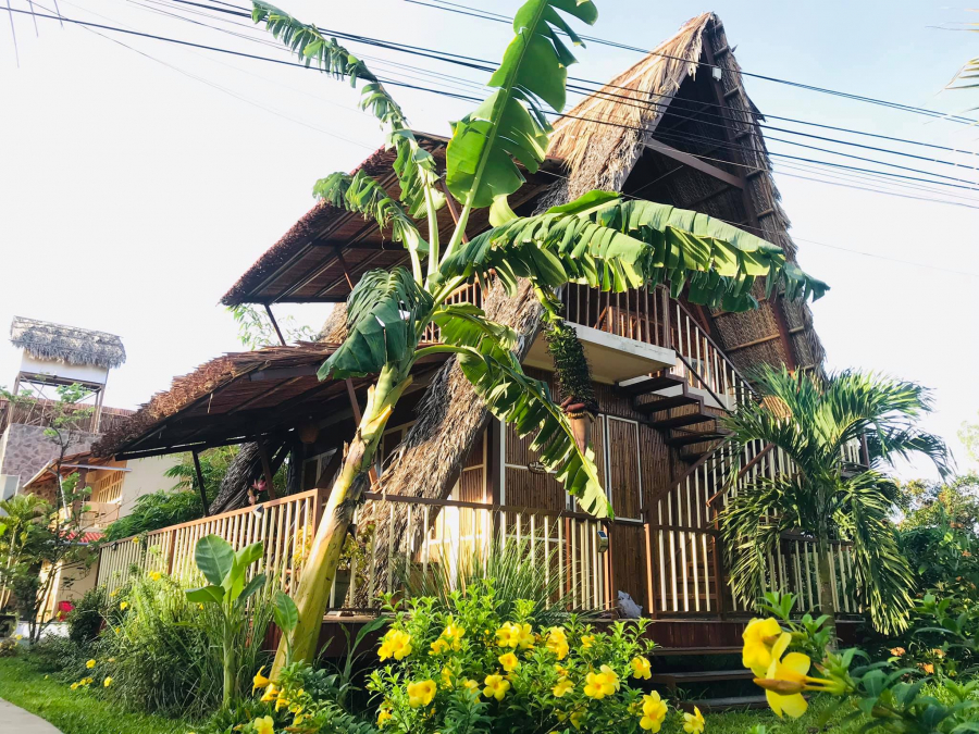 Red Banana Bungalow